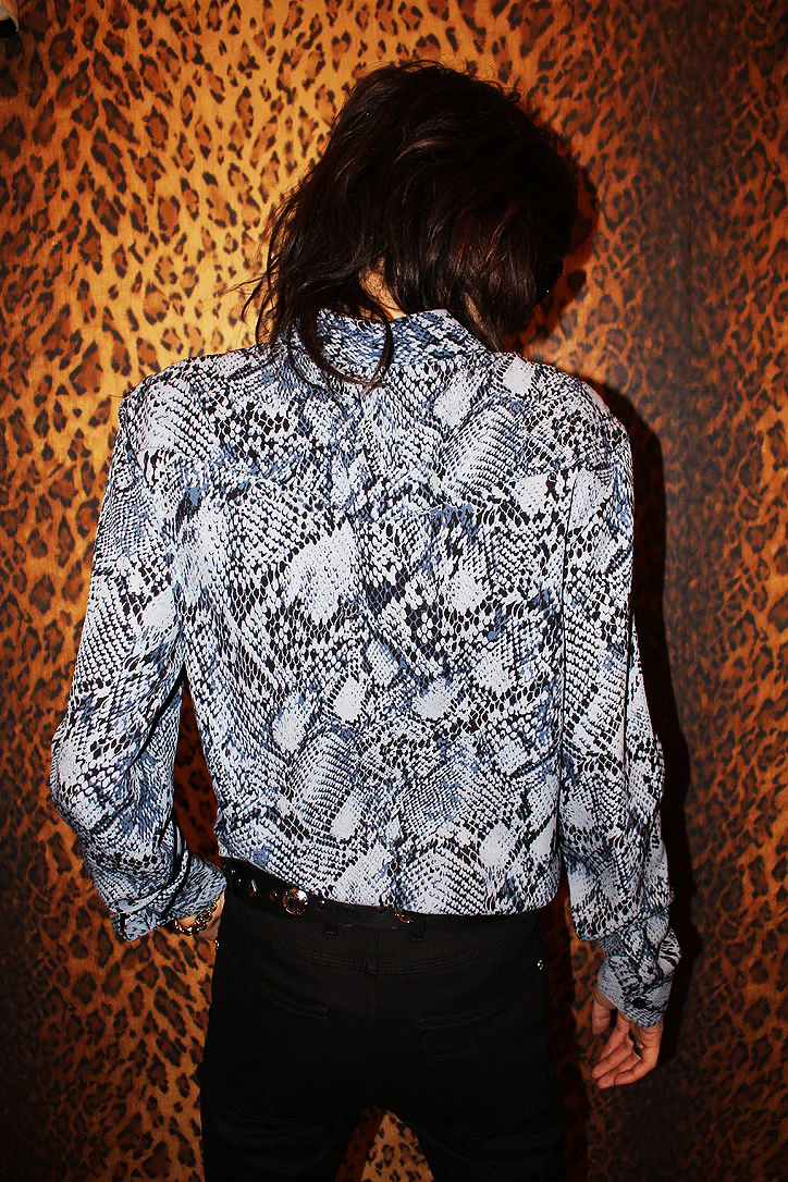 ALONE IN A CROWD Snakeskin Print Shirt - Image 3
