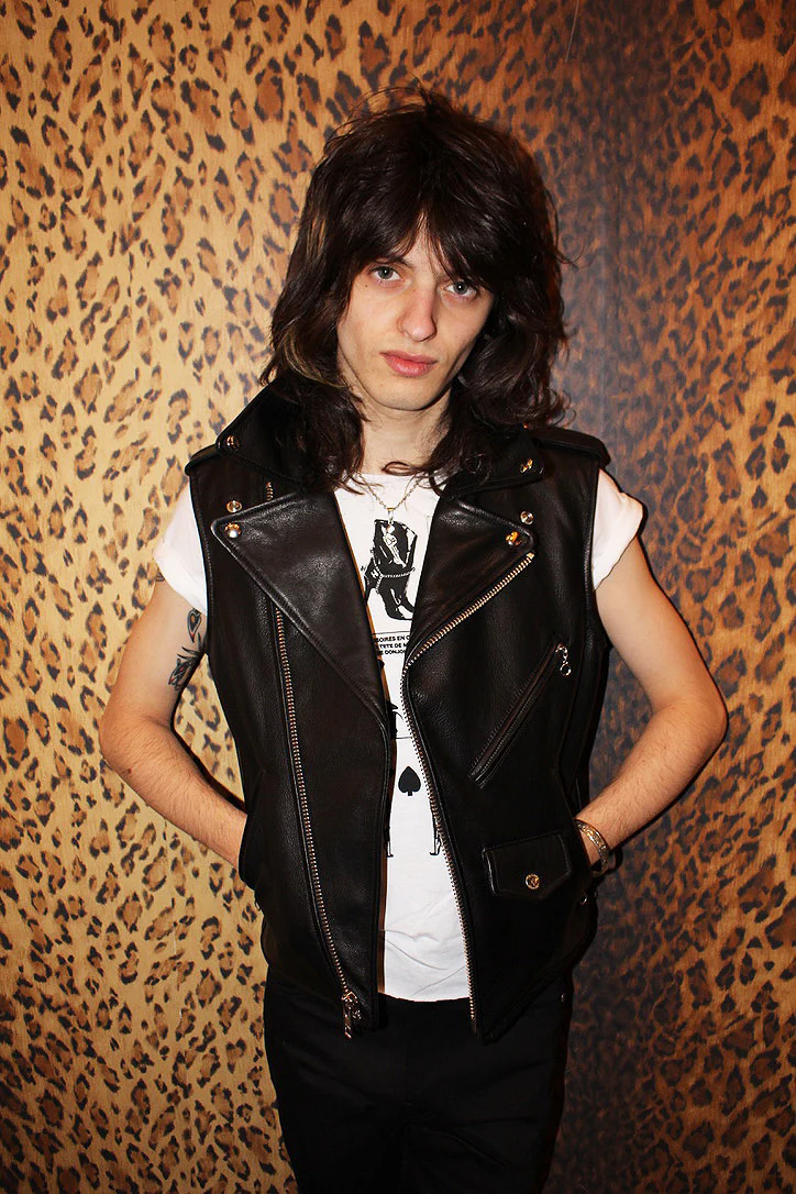 CROPPED BOWERY BLACK LEATHER VEST (MENS) - Image 3