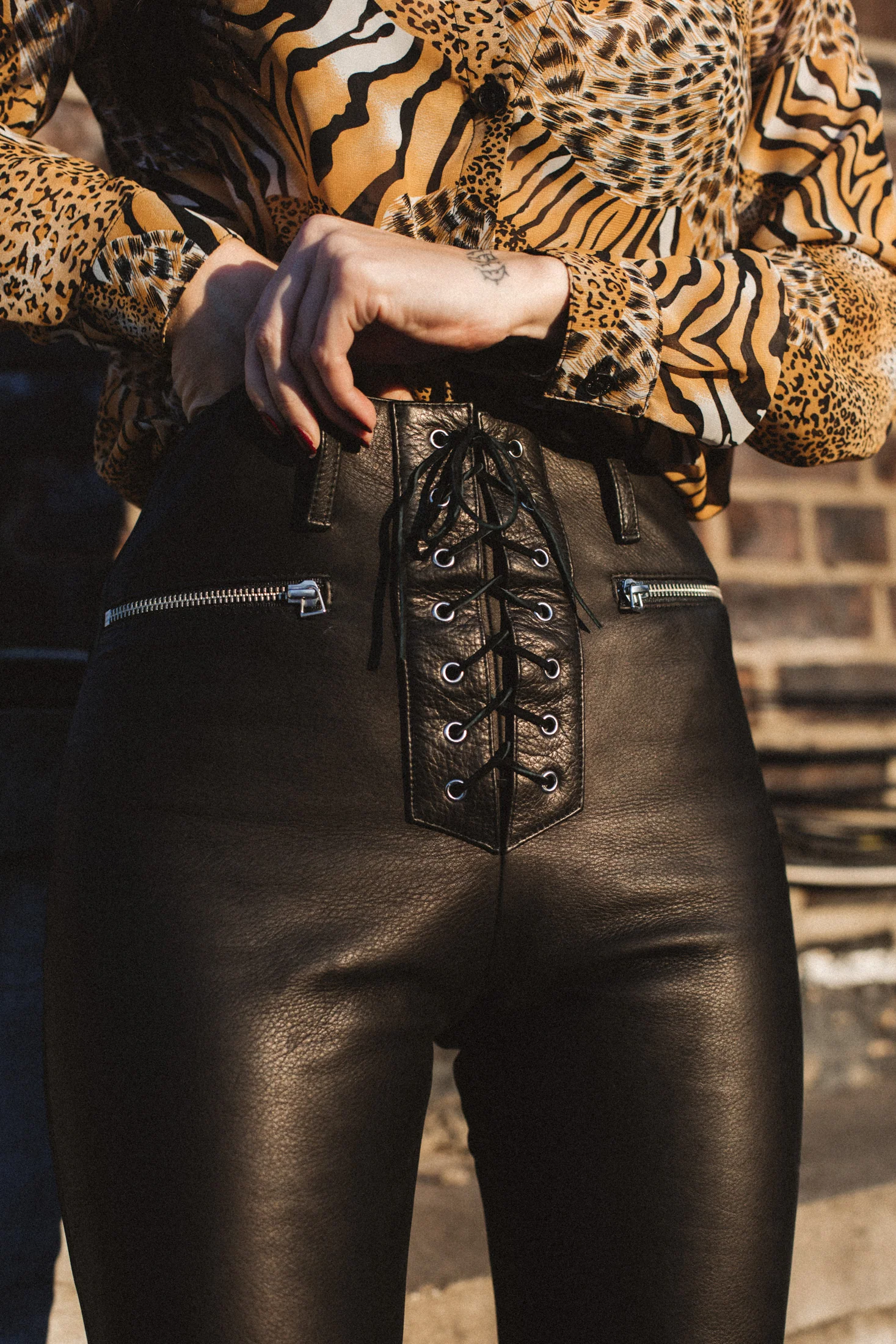 HIGH & TIGHT LEATHER PANTS (BLACK) - Image 7