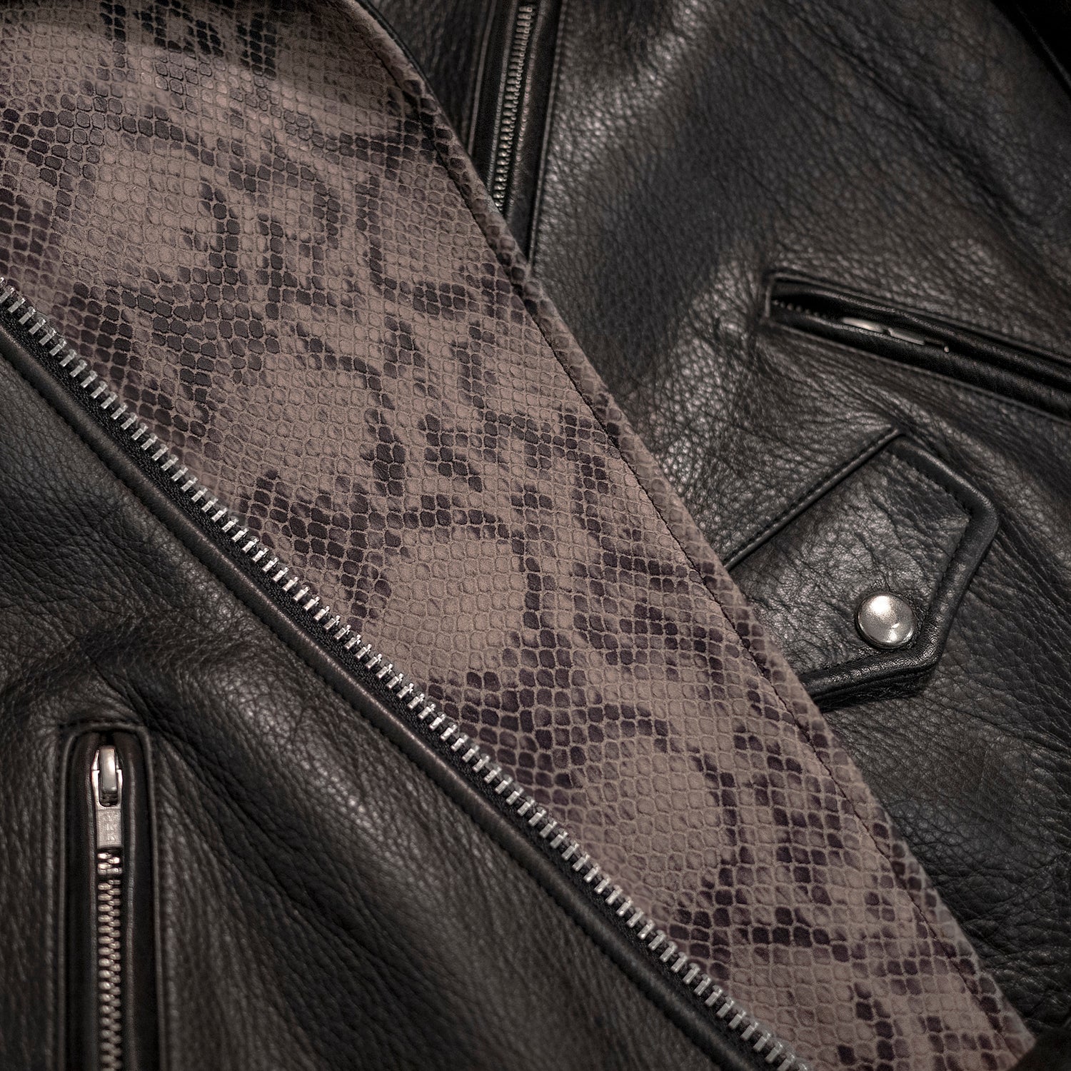 BOWERY JACKET - M / SNAKESKIN DETAIL - Image 3