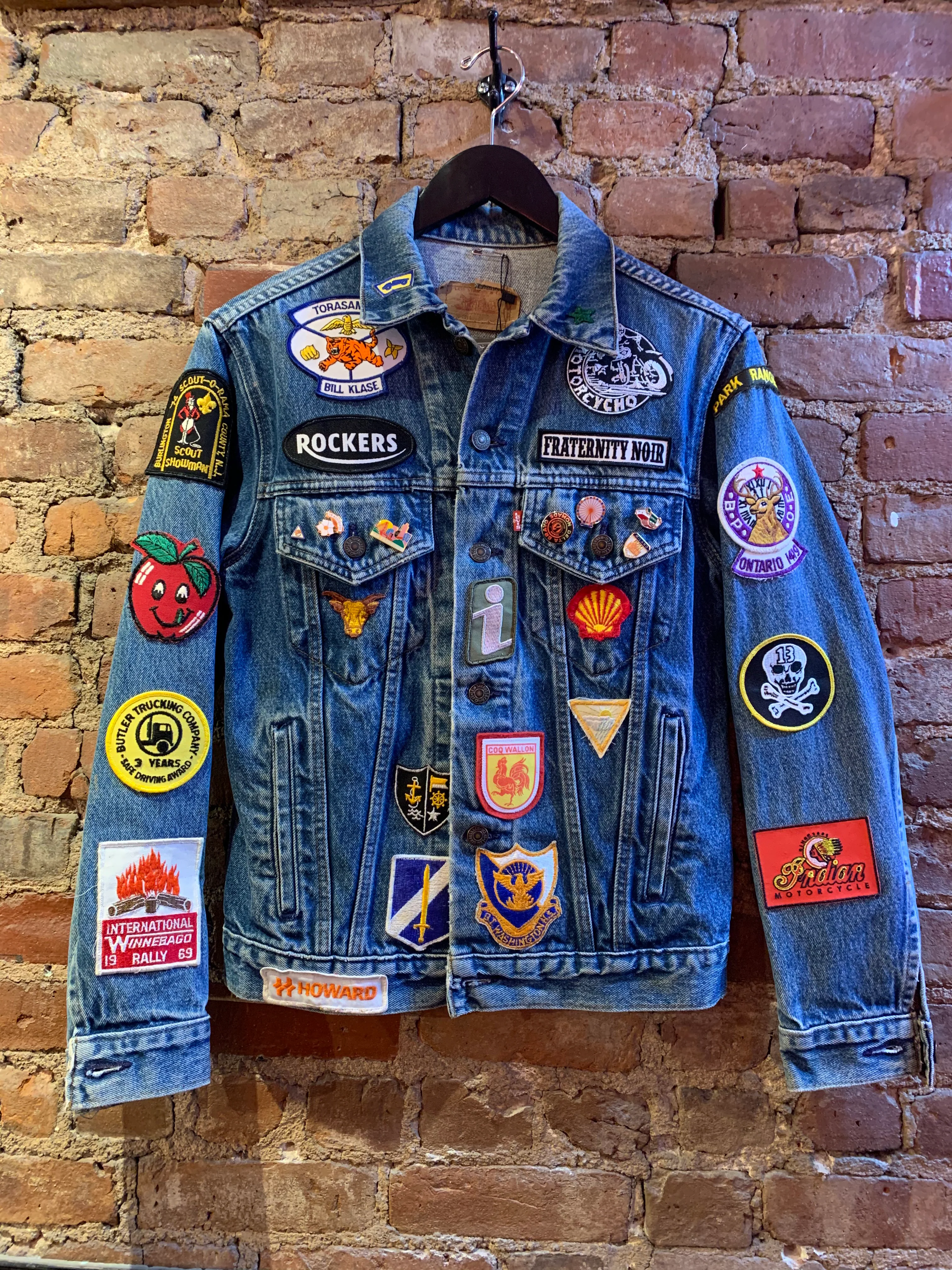 PHANTOM VEE DENIM JACKET - Image 3