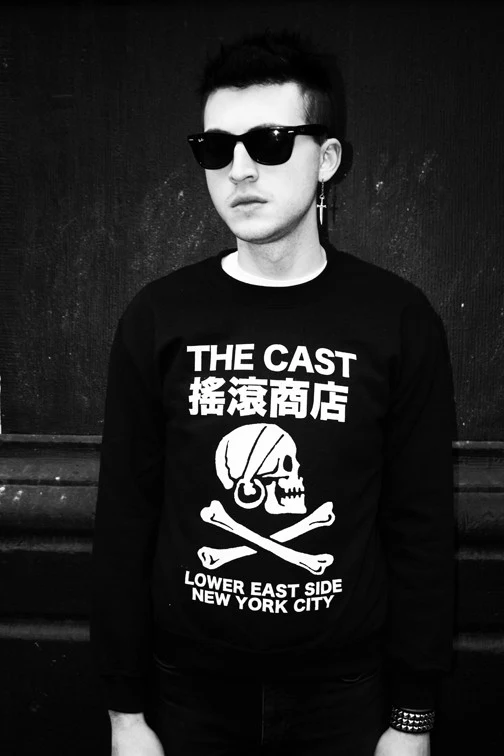 THE CAST NYC SKULL & CROSSBONES BLACK CREWNECK - Image 4