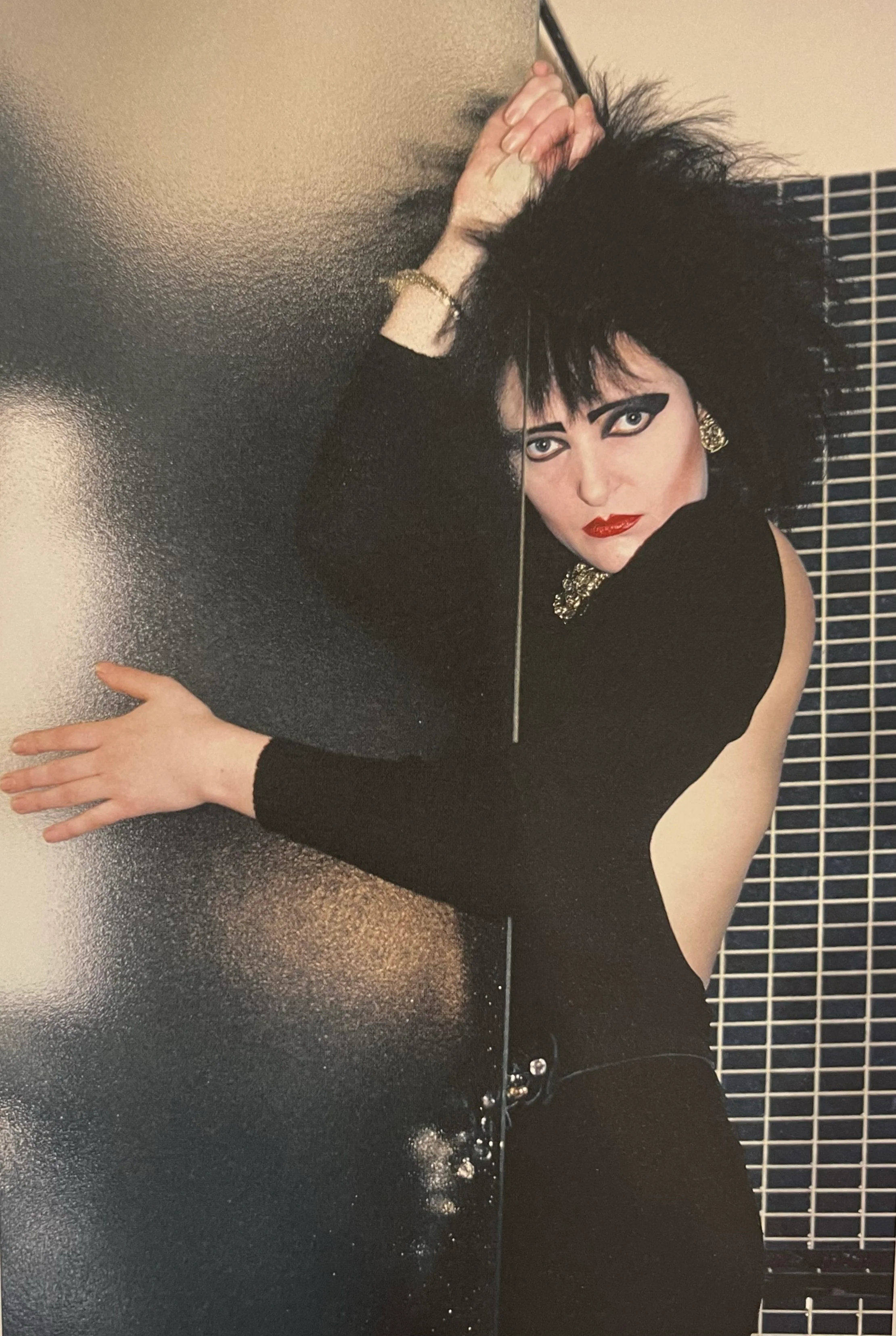 SOME WEAR LEATHER SOME WEAR LACE *SIGNED COPY* - Image 3