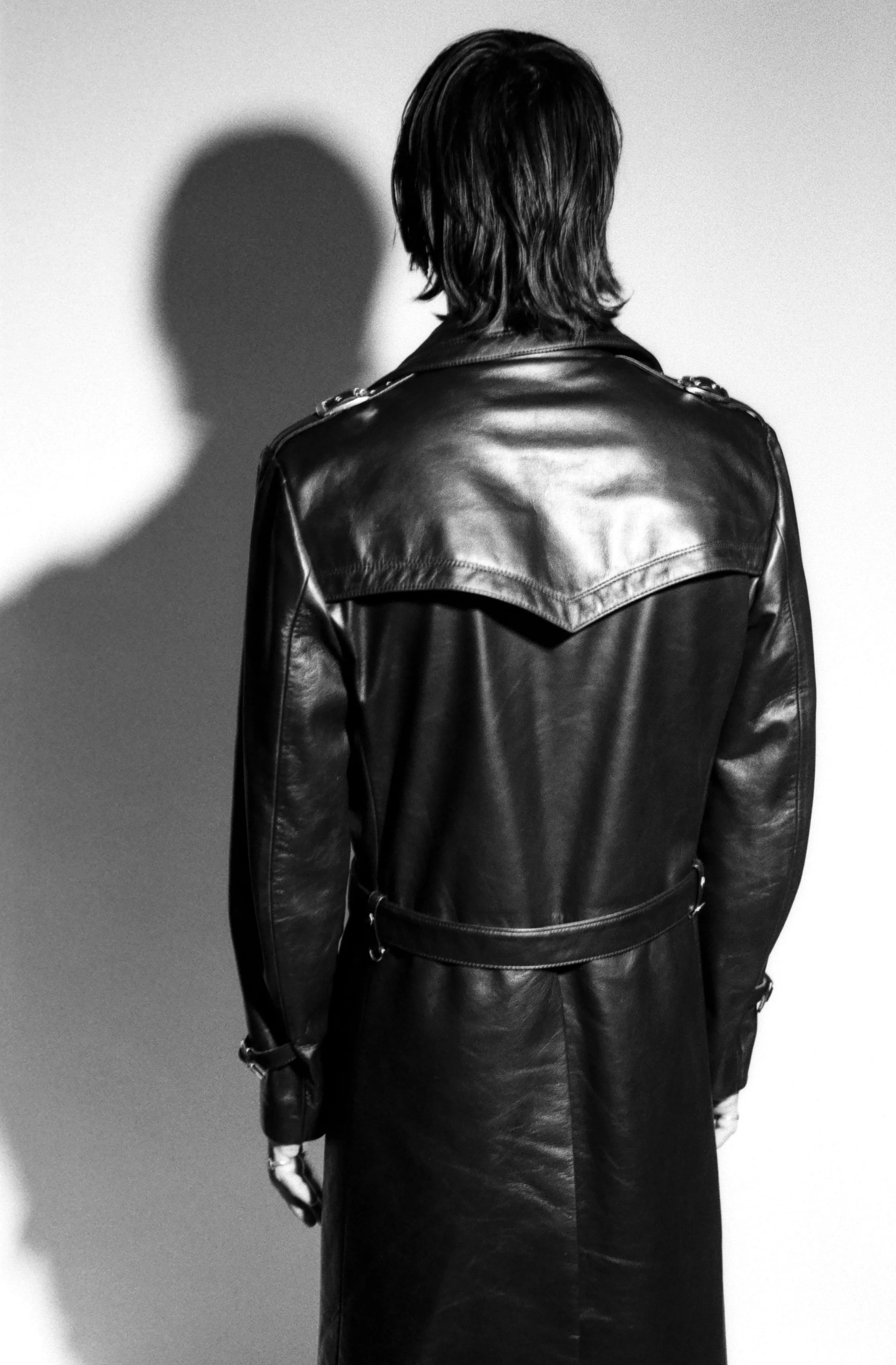 THE SUBTERRANEAN BLACK LEATHER TRENCH COAT - Image 5